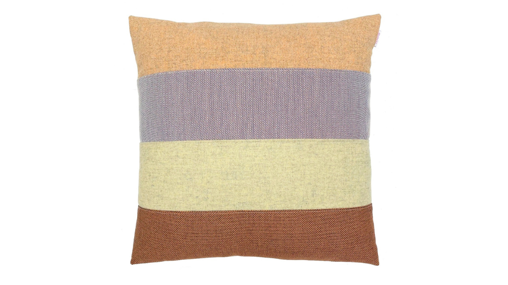 kussen Beautiful leftovers 50x50cm lichtgeel en oker