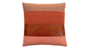 kussen Beautiful leftovers 50x50cm roest en oranje bruin