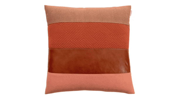kussen Beautiful leftovers 50x50cm roest en oranje bruin