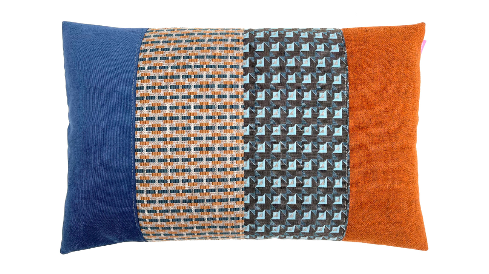 C8 kussen Crescent 40x60cm blauw en roest