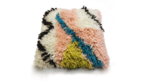 K10 kussen Fluffy Sakura 50x50cm lichtroze, wit en blauw