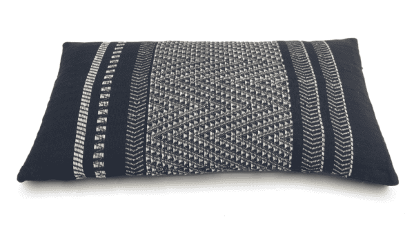 kussen Katoen 35x65cm zwart met ecru