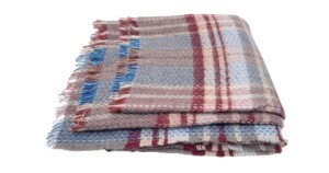 PL12a plaid Glastonbury 150x180cm bordeaux rood en blauwgrijs