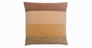 kussen Beautiful Leftovers 50x50cm bruin camel