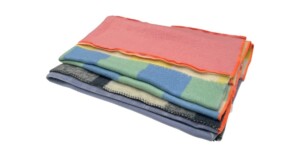 deken MeS patchwork ongeveer 145x210cm roze geel zwart en blauw