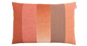 BL20 kussen Beautiful Leftovers 40x60cm oranje perzik